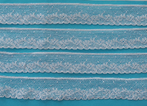 893 French Val Lace Edge 1'' White